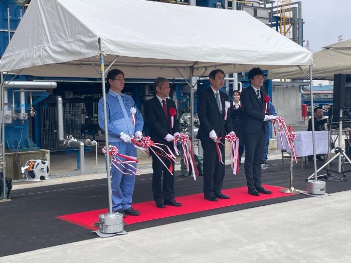 日本ゼオン株式会社高岡工場T221建設工事竣工式テープカットの写真