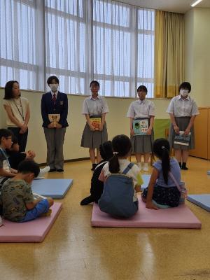 志貴野高校生徒による読み聞かせ7月31日