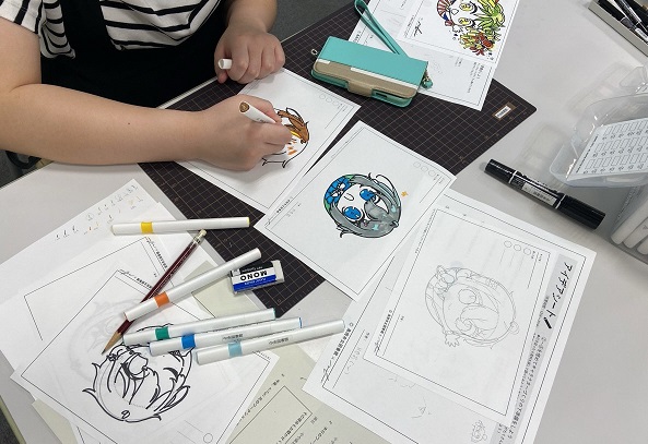 オリジナルのミニキャラを描こうの制作中