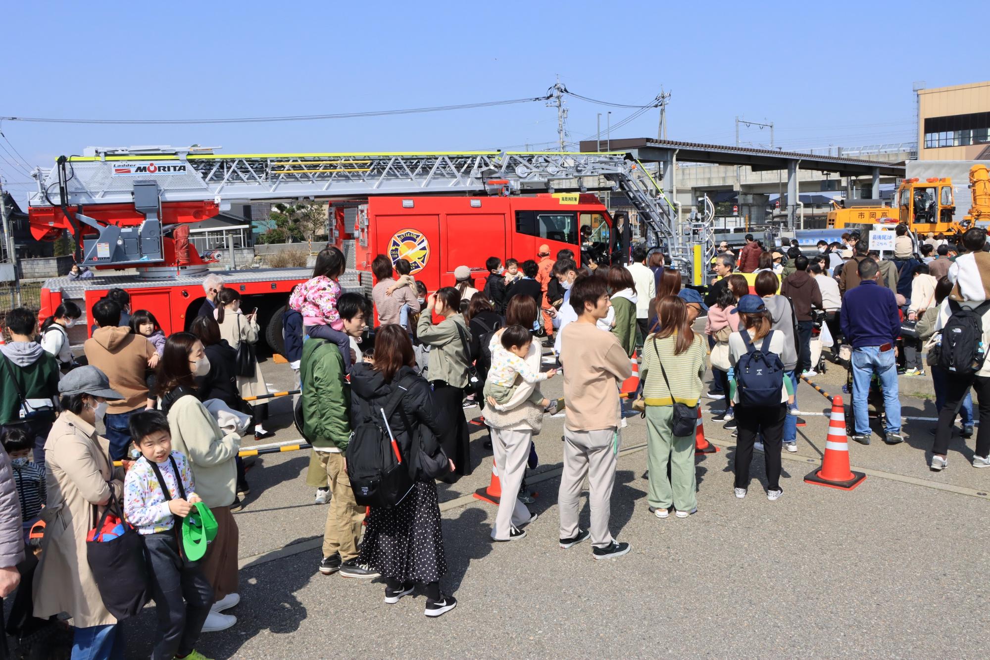 はたらくくるま乗車体験の様子