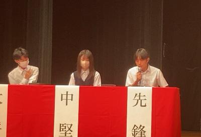 第10回高校生万葉短歌バトル優勝大船渡高校チーム夕星の皆さん