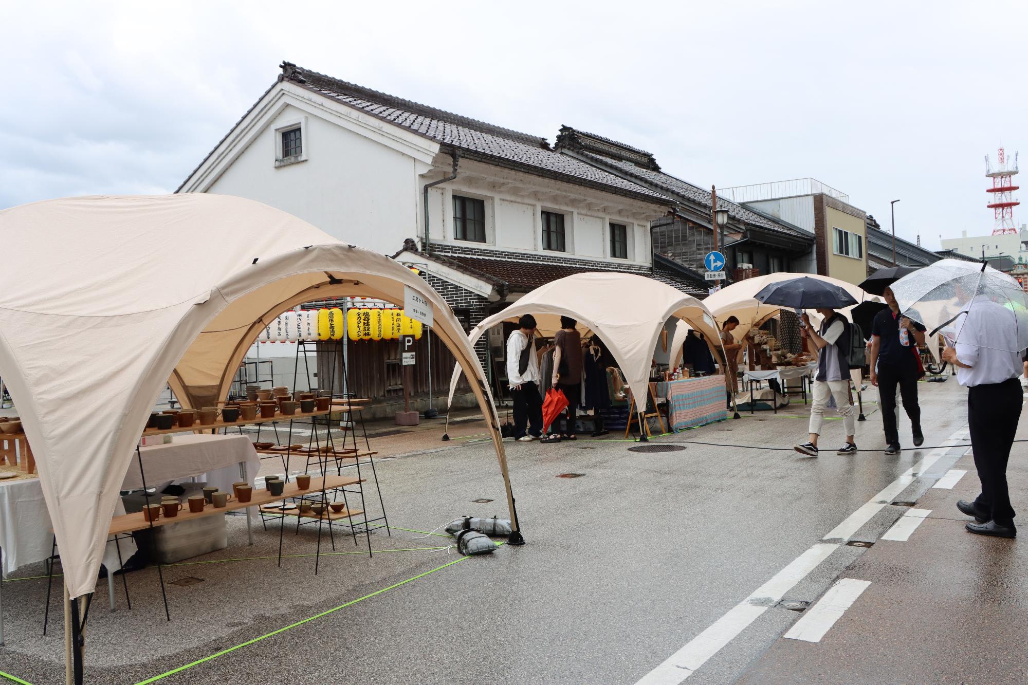 ものの市（歩行者天国）