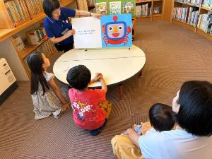 こども読み聞かせ会9月1