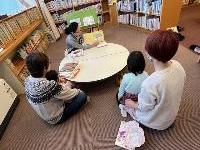 こども読み聞かせ1