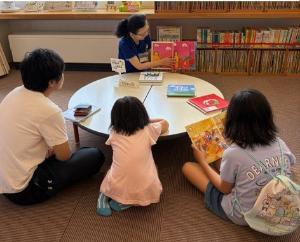 子ども読み聞かせ会1