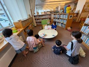 子ども読み聞かせ会2