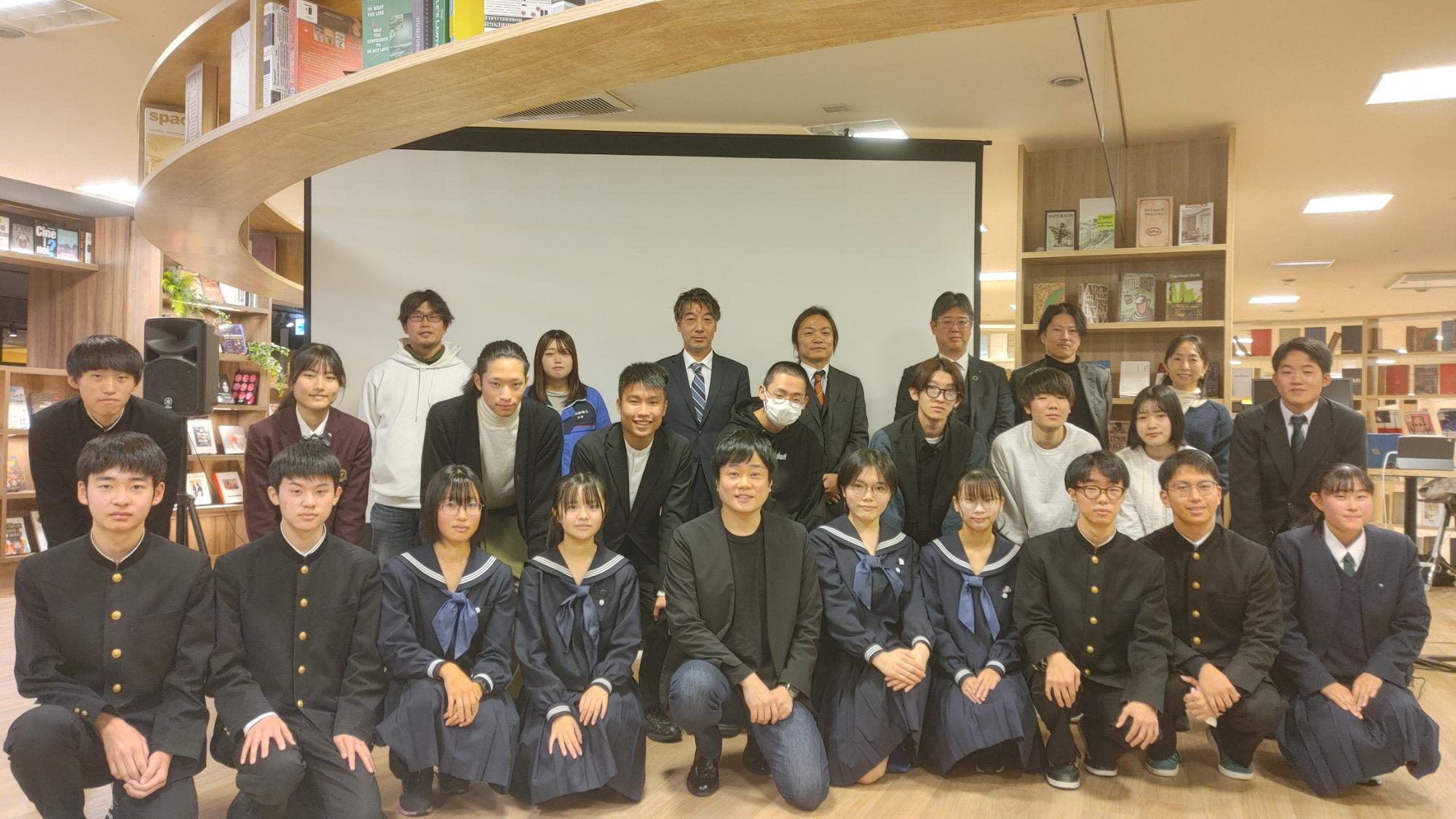 キワプロでの集合写真